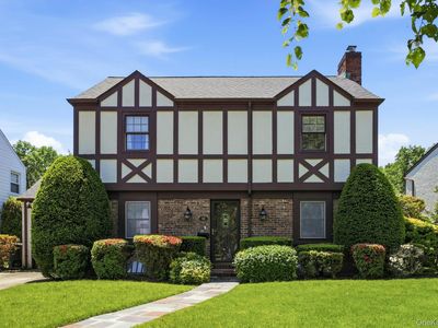 66 Kenwood Road, Garden City, NY, 11530