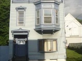 238 9th St, Troy, NY 12180