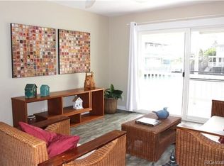 377 Opihikao Pl #332, Honolulu, HI 96825