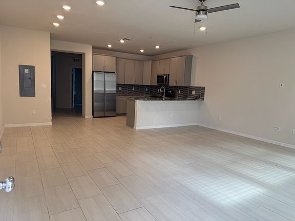 3rd image of 14326 Orchid Island Dr