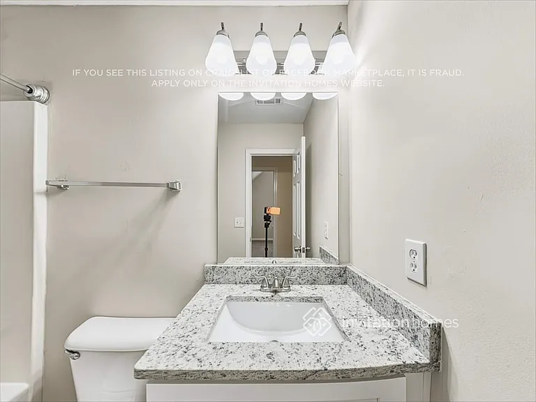 6931 Silver Grass Ct — Photo 18
