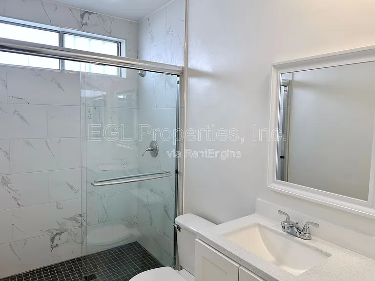 823 N Hudson Ave #3 — Photo 12