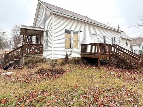 414 W Sycamore St, Carbondale, IL 62901