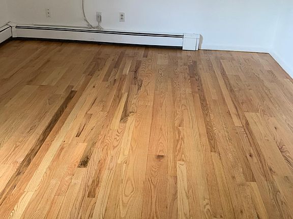 5th image of 180 Vernon Ave APT 1