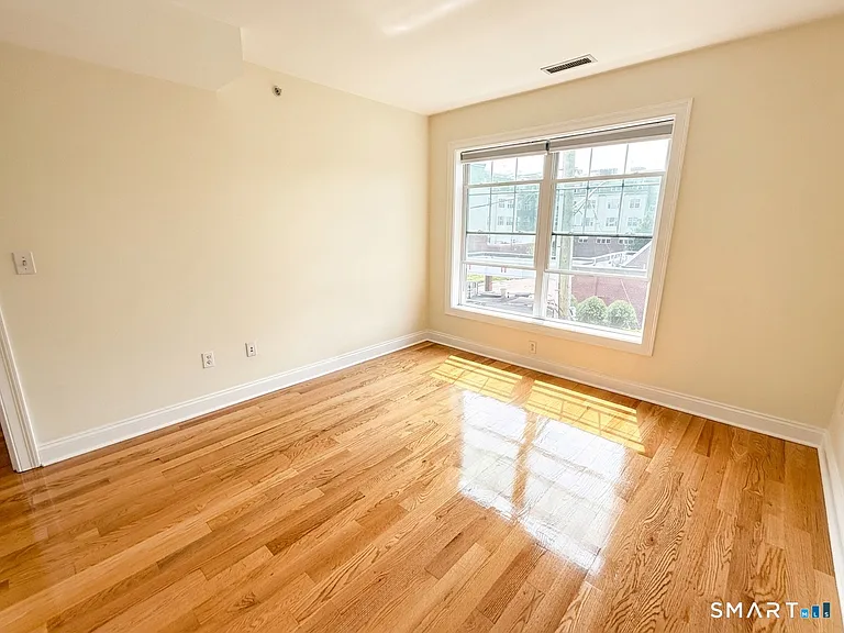 1707 Summer St #6 — Photo 10