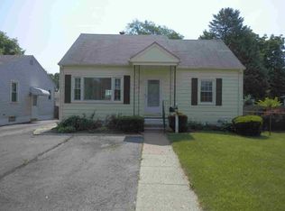 1222 Maple Blvd, Monroe, MI 48162