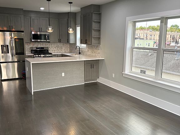 2nd image of 76 Corbin Ave