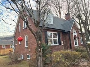 110 Lincoln Ave, Marion, NC 28752