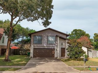 201 Heather St, Victoria, TX 77904