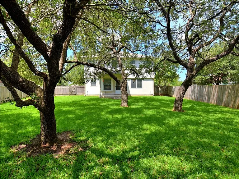 3477 Flowstone Ln — Photo 4