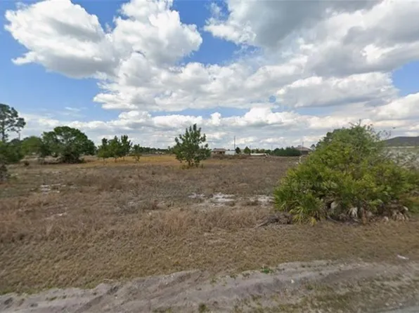 2710 20th ST SW, LEHIGH ACRES, FL 33976