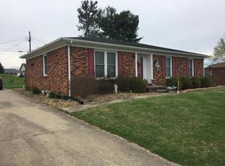 622 Doctor St, Lebanon, KY 40033