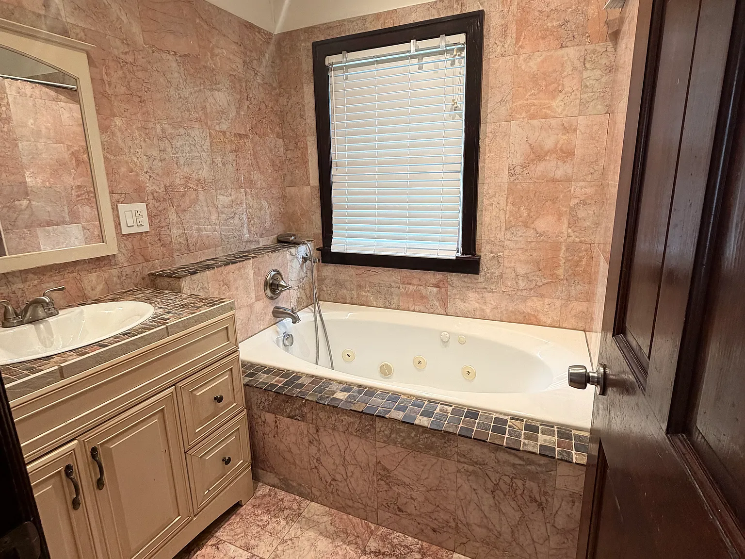 1 bed, $2,150 — Photo 4