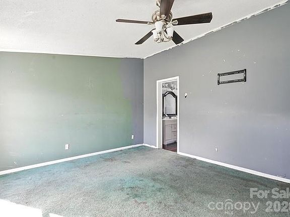 5th image of 17520 Gulfport Rd