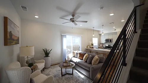 2183 W 295 N Photo 1
