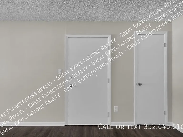 131 SE 13th Ave — Photo 5