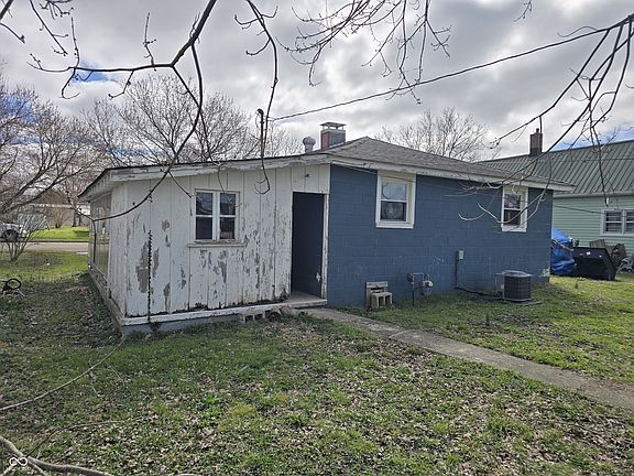 4th image of 257 Lincoln St