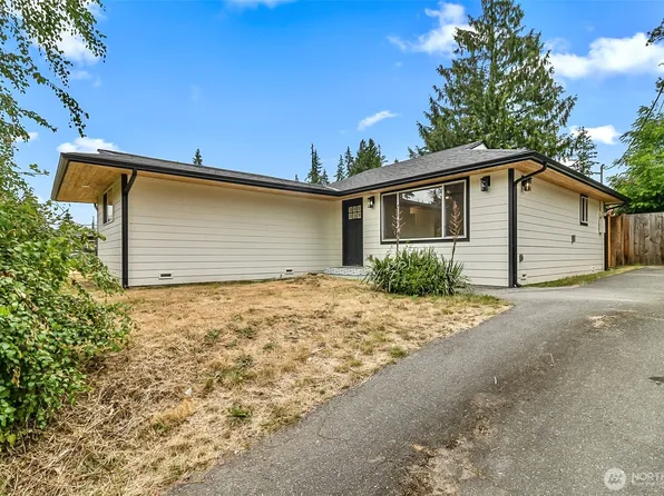 20213 60th Avenue W, Lynnwood, WA 98360