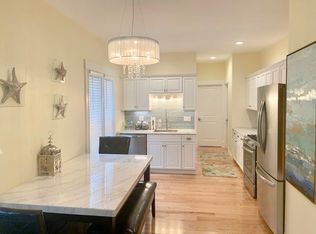 8 Garden St #1, Newburyport, MA 01950