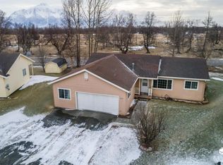 820 W Coville Cir, Palmer, AK 99645