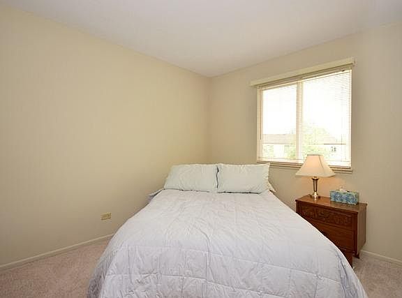 2nd image of 4712 Whitney Dr