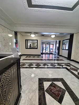 Rented by Bond New York | media 5