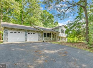 1010 Planters Wharf Rd, Lusby, MD 20657