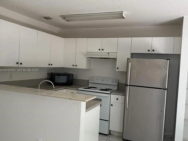 136 Hidden Court Rd #22 — Photo 2
