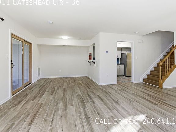 3rd image of 19911 Gateshead Cir #36