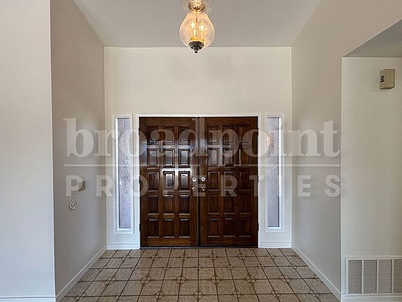 2nd image of 1543 Buckskin Dr