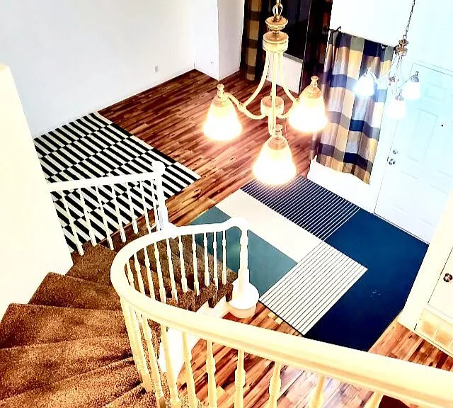4752 Grandview Dr — Photo 9