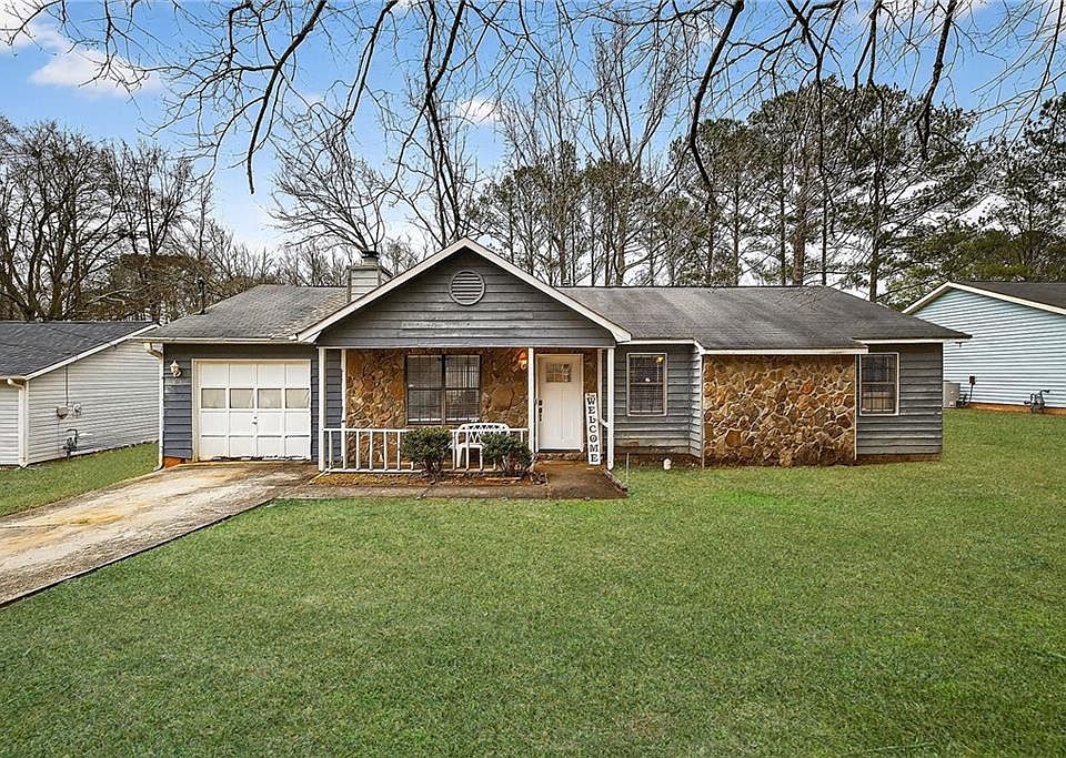 1st image of 235 Montego Cir