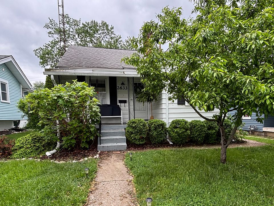 1st image of 2633 Wayland Ave