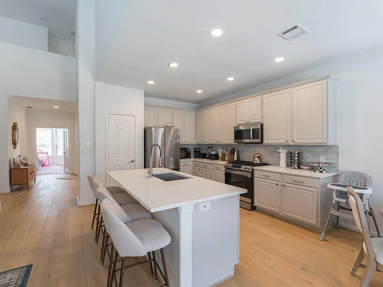 135 S Rocky Point Cir — Photo 9
