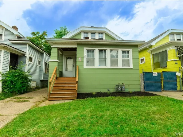 570 Eggert Rd, Buffalo, NY 14215