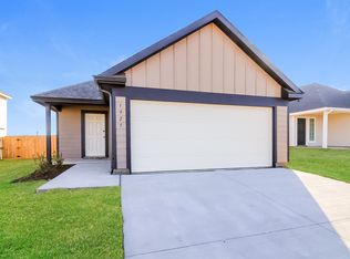 1925 Malus Way, El Reno, OK 73036