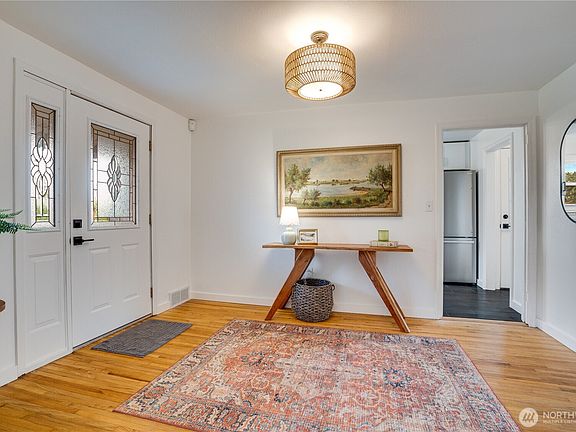 3rd image of 4818 N 14th Street