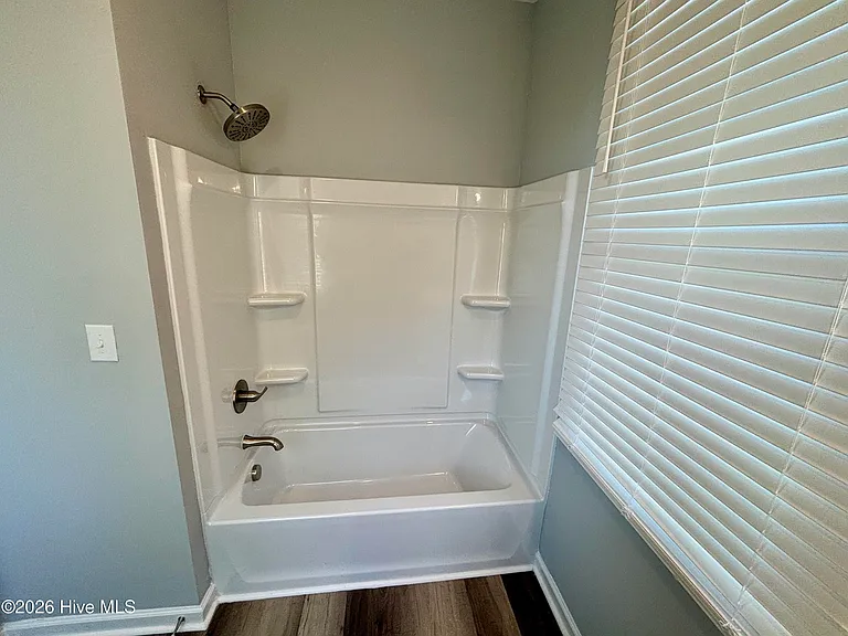 112 Telfair St #B — Photo 24