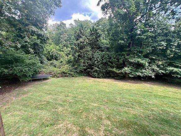 2nd image of 411 Oak Tree Rd