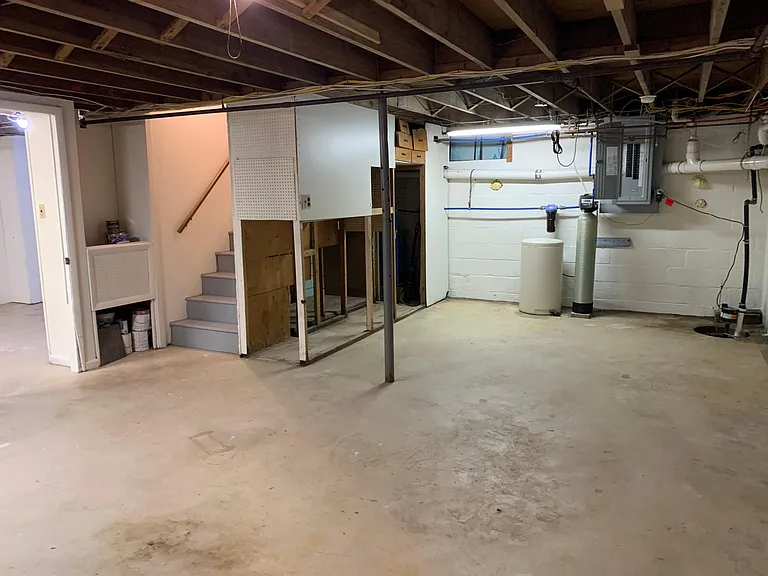 5522 Silo Hill Rd — Photo 36