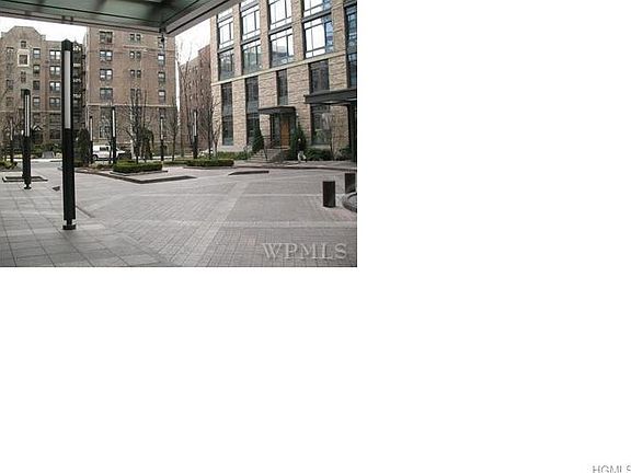 3rd image of 10 City Pl APT 22D