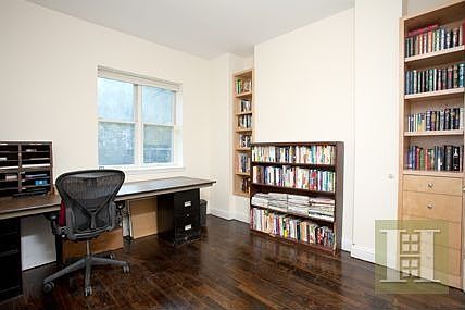 4th image of 328 Bergen St APT 1A