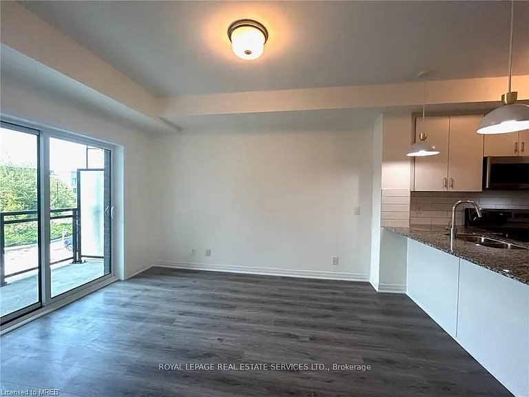 128 Grovewood Cmn #202 — Photo 7