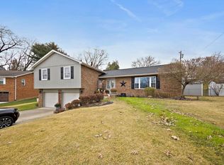 116 Barkley Ct, Russell, KY 41169