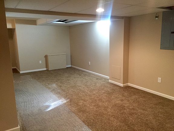 5th image of 4451 Aylesworth Dr
