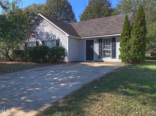 4239 Viewpoint Ln, Ellenwood, GA 30294