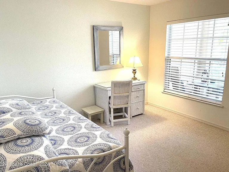 5569 Cord Grass Ln — Photo 13