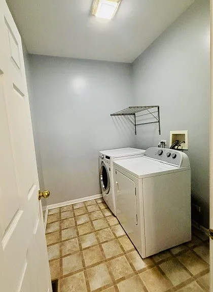 2331 Wilson Creek Cir — Photo 16