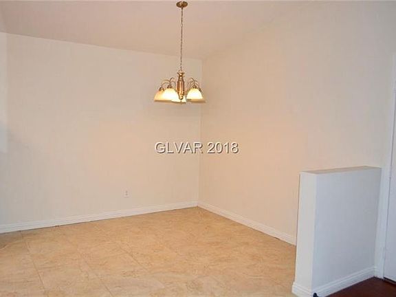 3rd image of 2201 Saxton Hill Ave