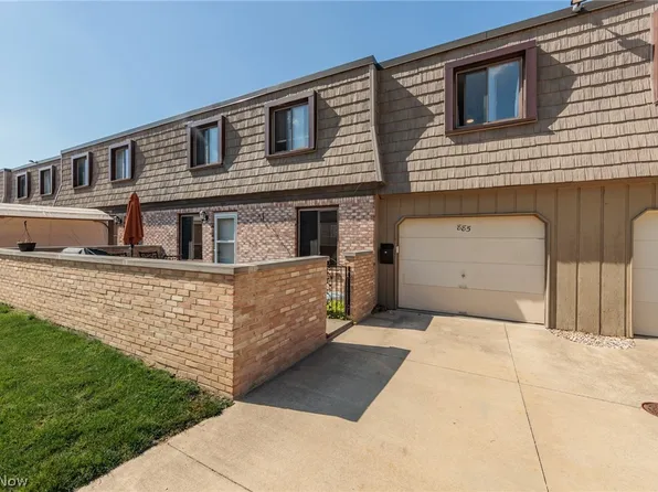 885 Tollis Pkwy, Broadview Heights, OH 44147